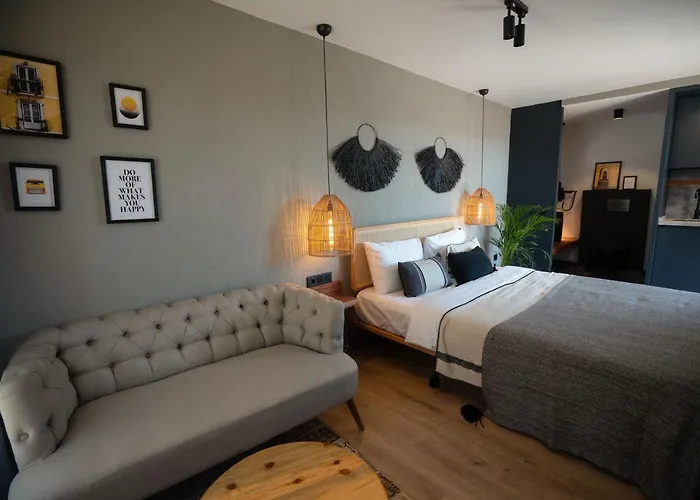 Alp Suites Pinehill